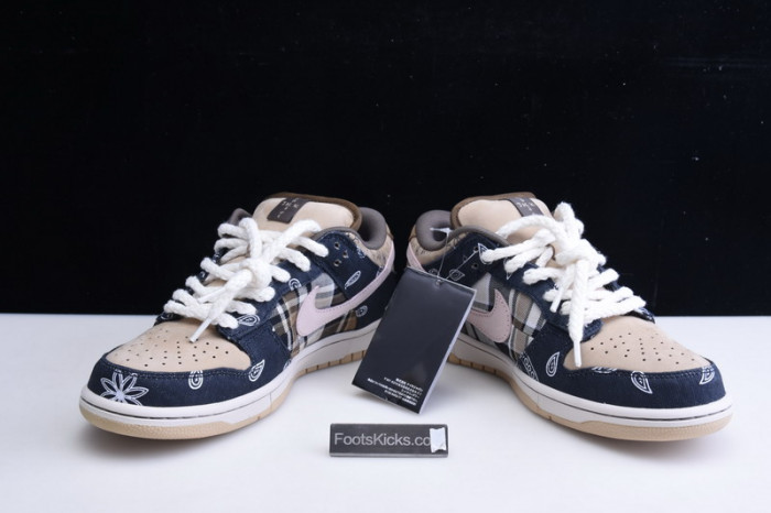 travis scott x nike sb dunk low ct5053-001