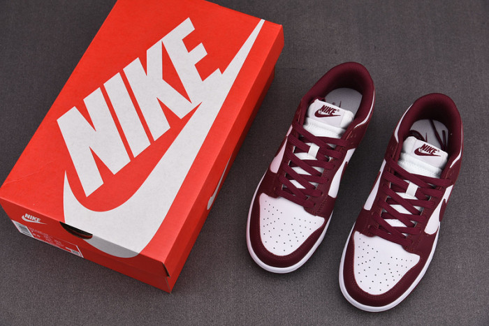 nike dunk low bordeaux dd1503-108